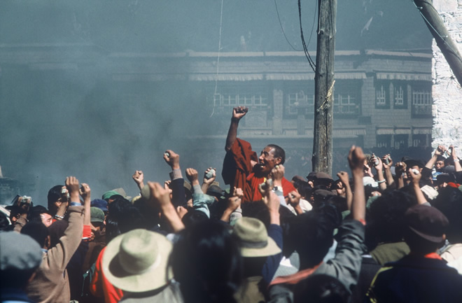 Tibetans’ uprising in 1987. John Ackerly.